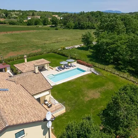 度假居 House Mateo With Private Pool Stari Pazin