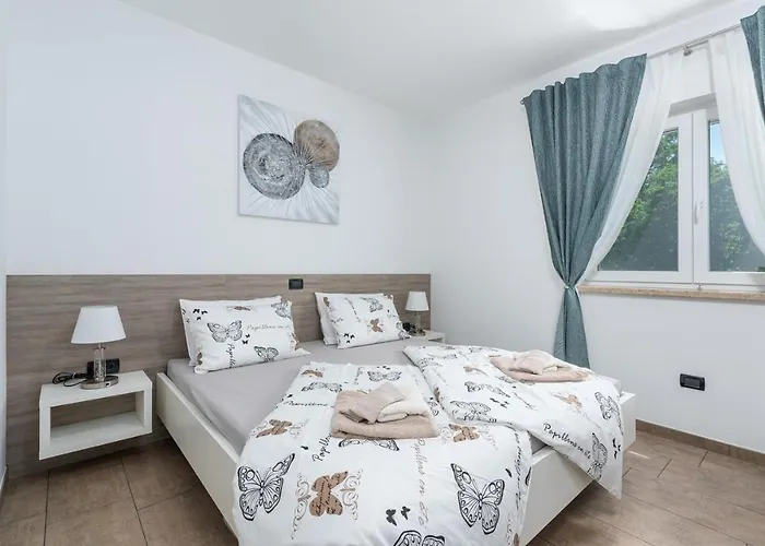 House Mateo With Private Pool Σπίτι διακοπών *