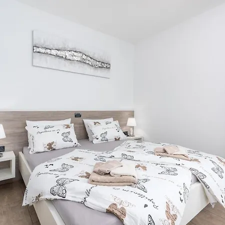 House Mateo With Private Pool Tatil Evi