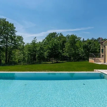 House Mateo With Private Pool Tatil Evi