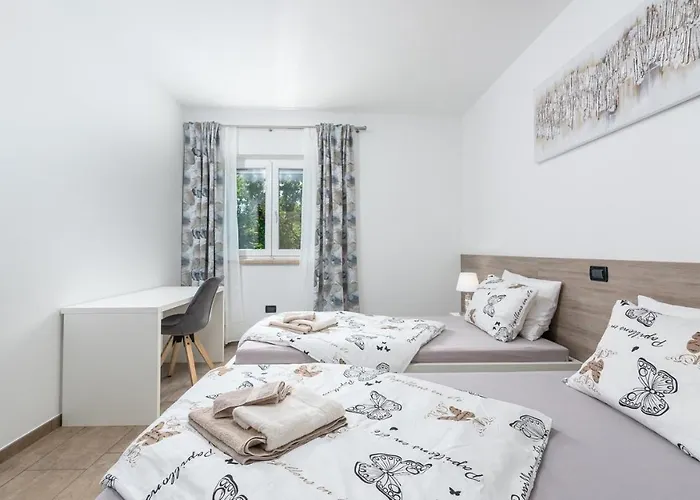 House Mateo With Private Pool Semesterbostad